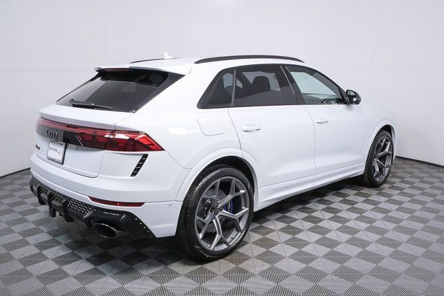 New 2026 Audi RS Q8 performance image 2