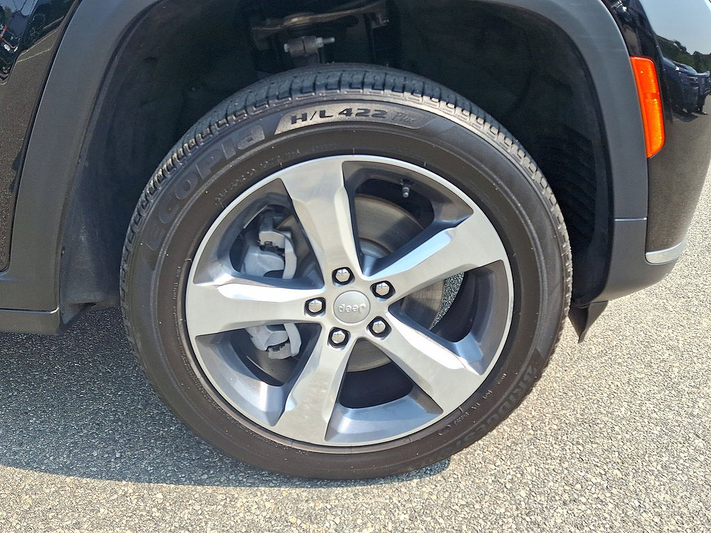 Used 2024 Jeep Grand Cherokee L Limited AWD/4WD image 33