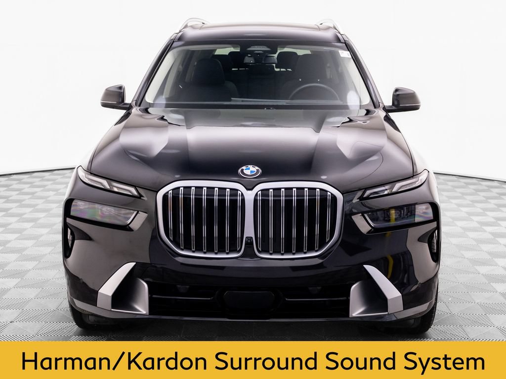 Used 2025 BMW X7 xDrive40i w/ Premium Package AWD/4WD image 9