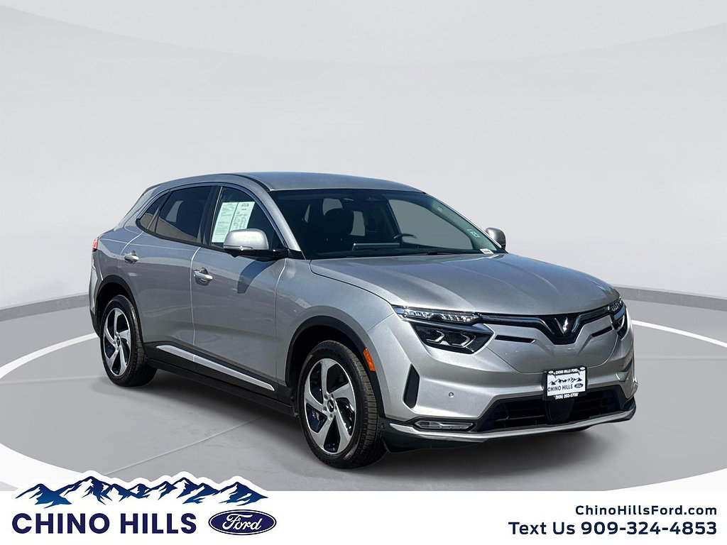 Used 2024 VinFast VF 8 Eco AWD/4WD image 1