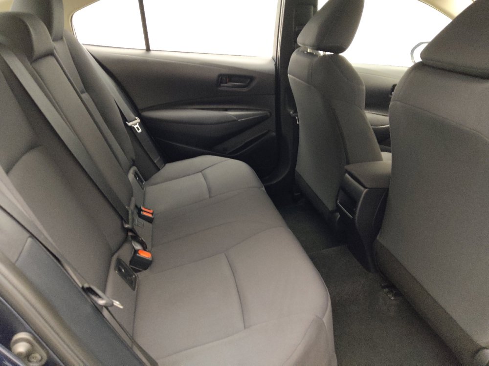 Used 2022 Toyota Corolla LE FWD image 19