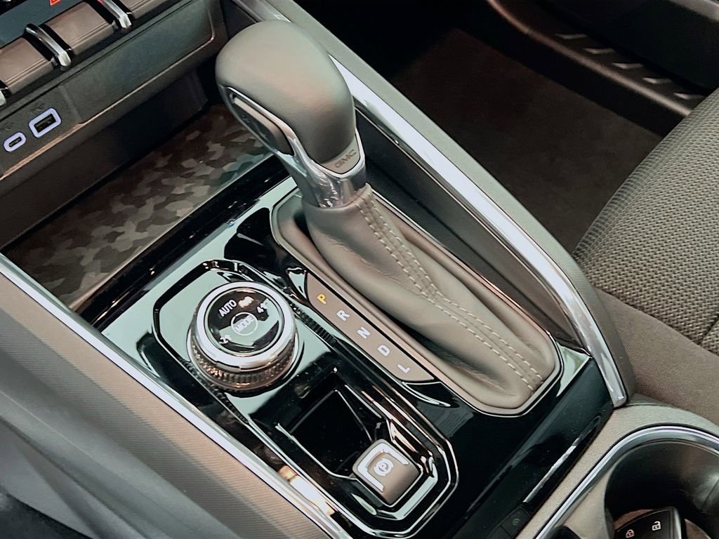 New 2026 GMC Canyon Elevation AWD/4WD image 14