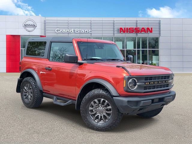 Used 2022 Ford Bronco 2-Door AWD/4WD image 1
