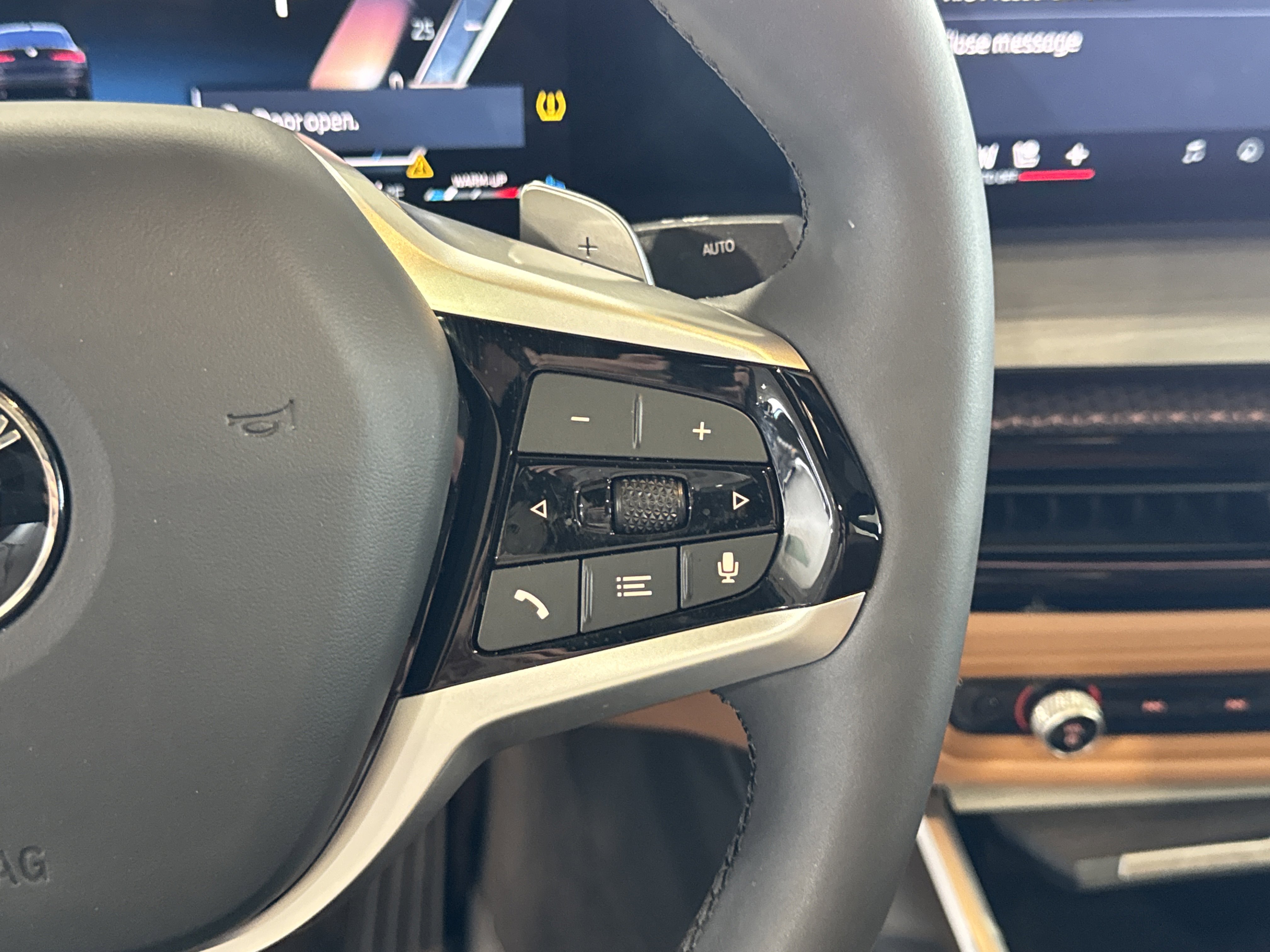 Certified 2025 BMW 430i image 23