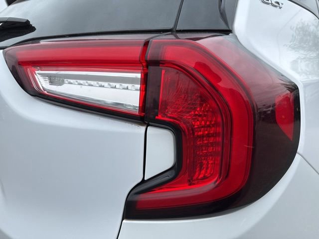 Used 2024 GMC Terrain SLT AWD/4WD image 14