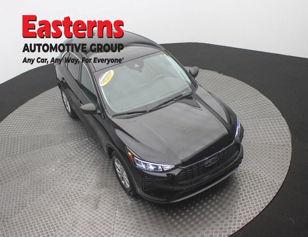 Used 2024 Ford Escape Active FWD image 3