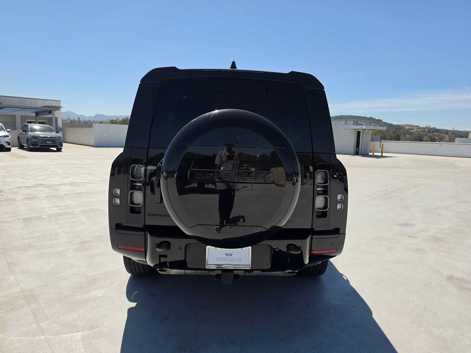 Used 2024 Land Rover Defender 130 X AWD/4WD image 4