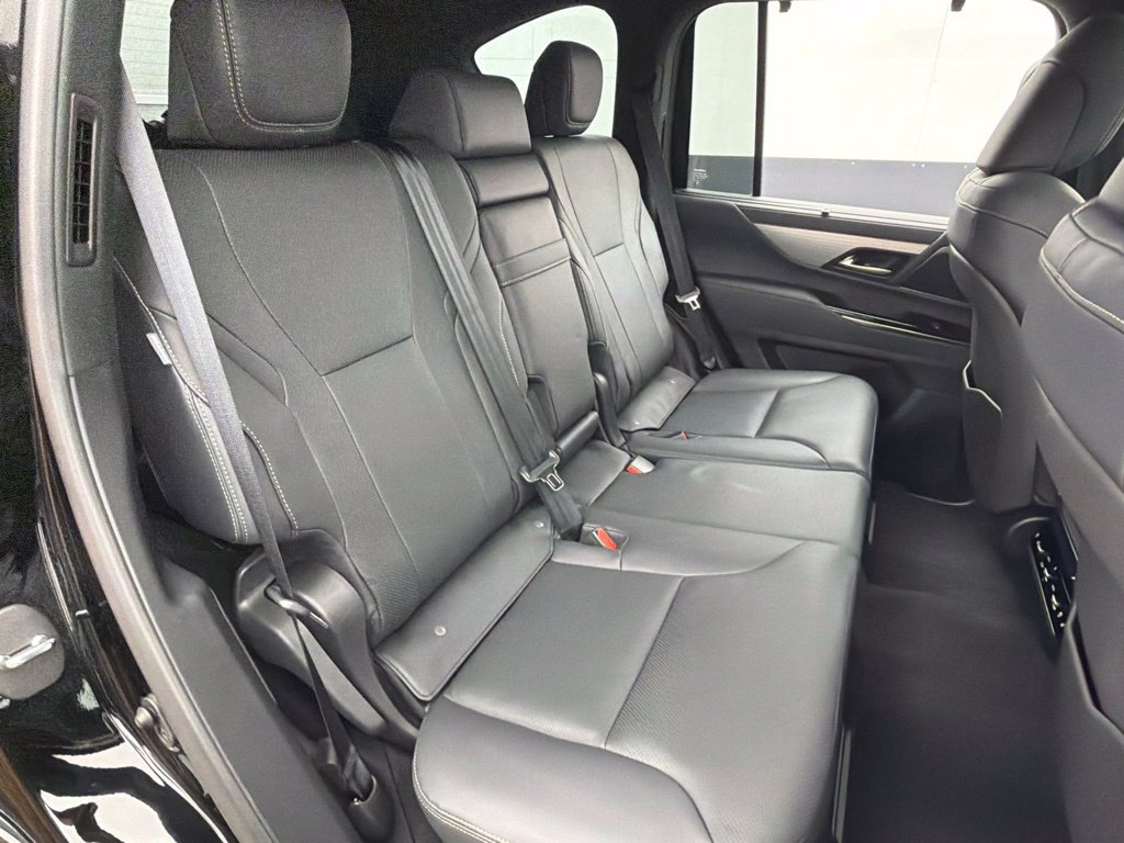 Used 2024 Lexus LX 600 F Sport AWD/4WD image 30