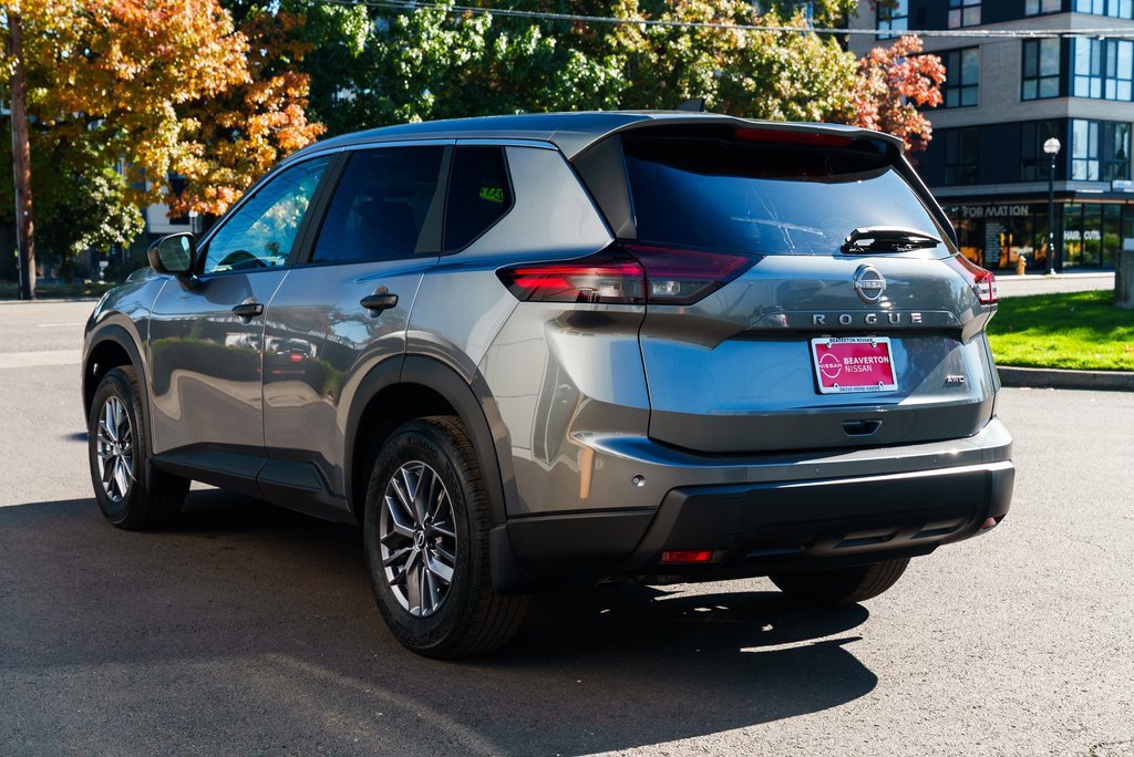 New 2026 Nissan Rogue S image 4