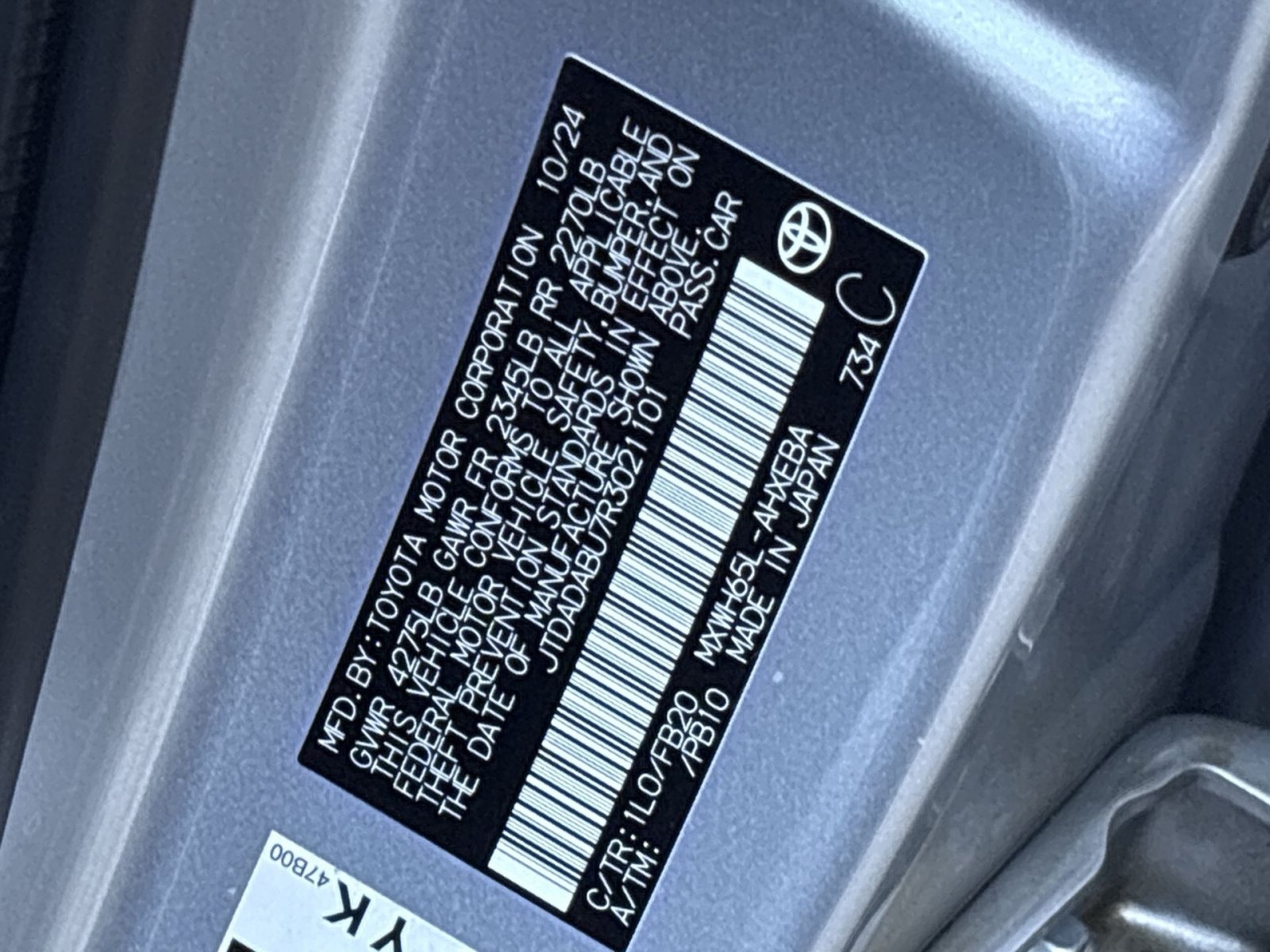 Used 2024 Toyota Prius LE AWD/4WD image 25