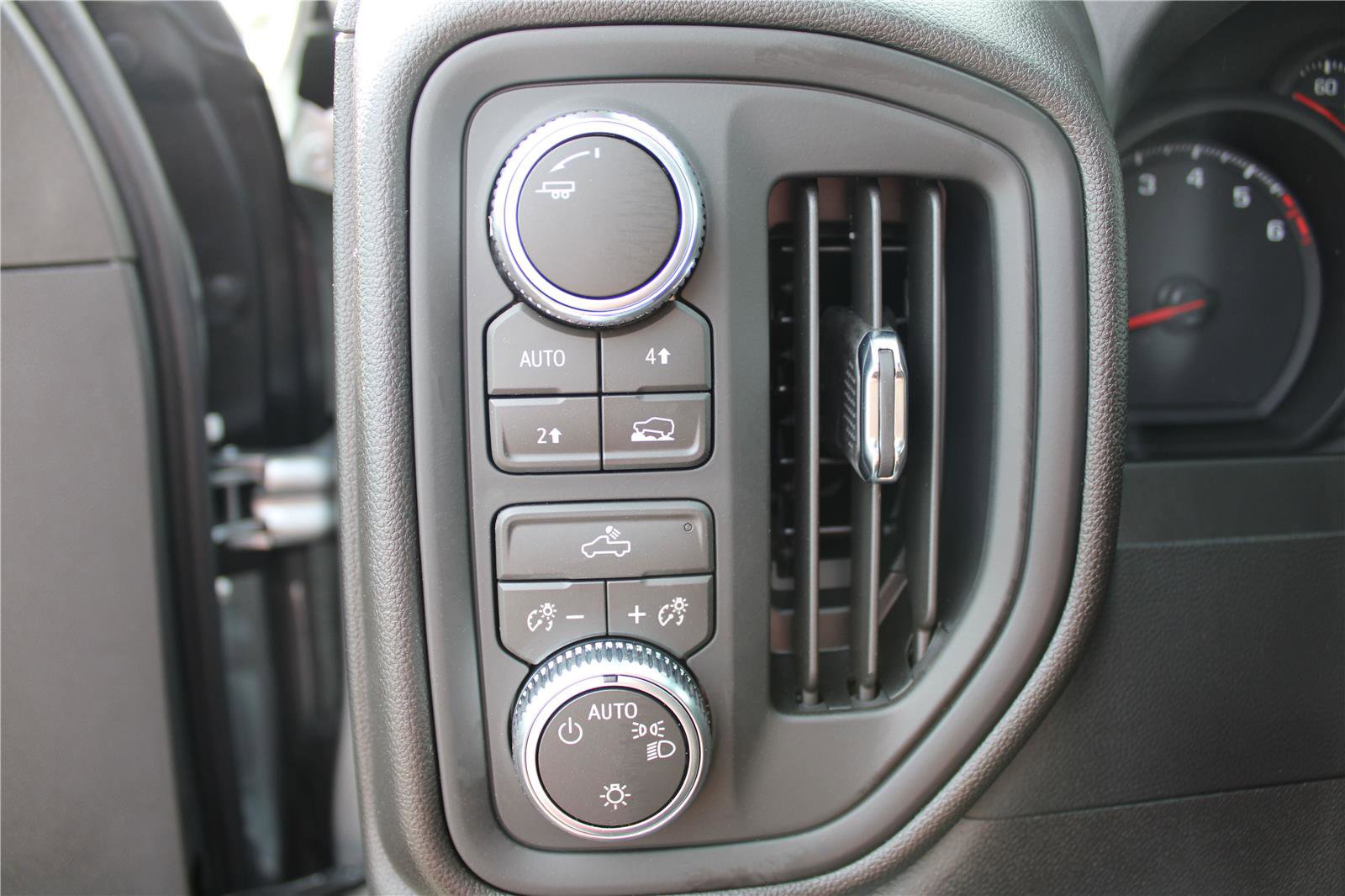 New 2026 GMC Sierra 1500 Pro w/ Pro Value Package image 9