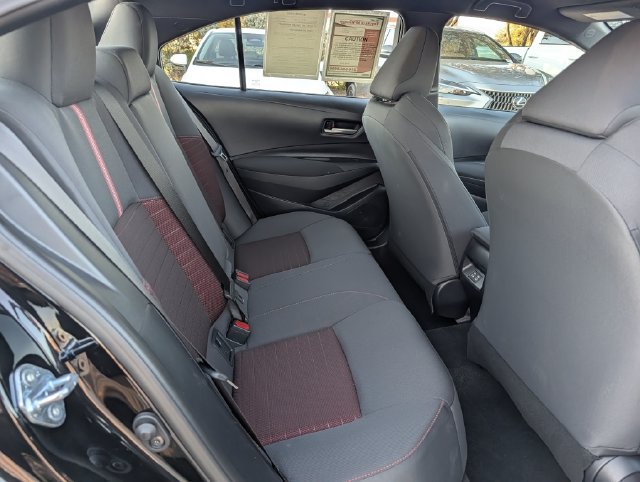 Certified 2026 Toyota Corolla SE w/ SE Package FWD image 30