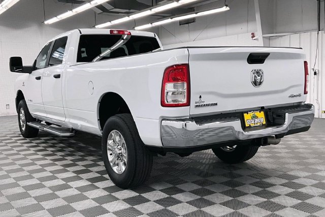 Used 2024 RAM 3500 Big Horn AWD/4WD image 2