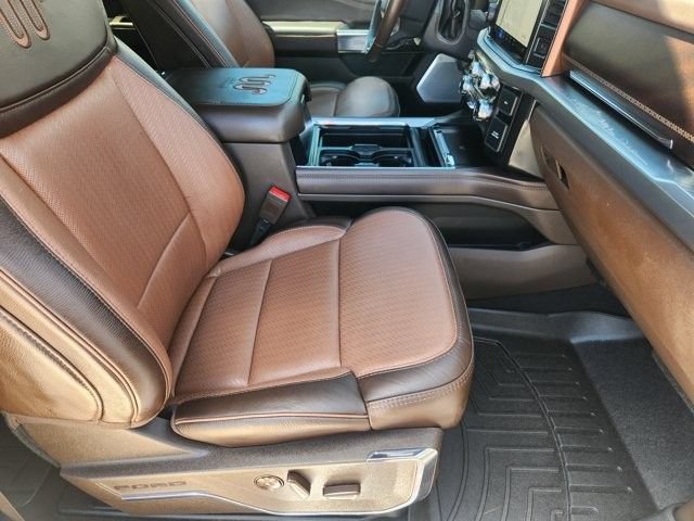 Used 2025 Ford F250 King Ranch w/ Chrome Package AWD/4WD image 13