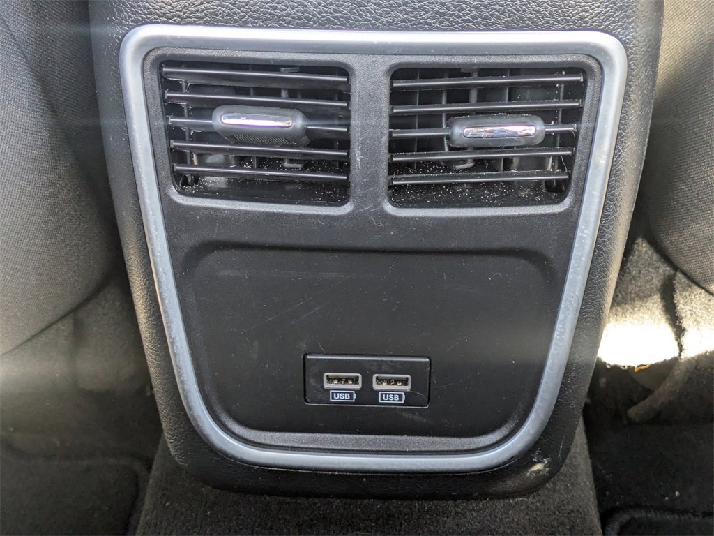 Used 2023 Dodge Charger SXT image 14