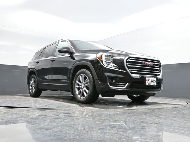 Used 2023 GMC Terrain SLT image 44