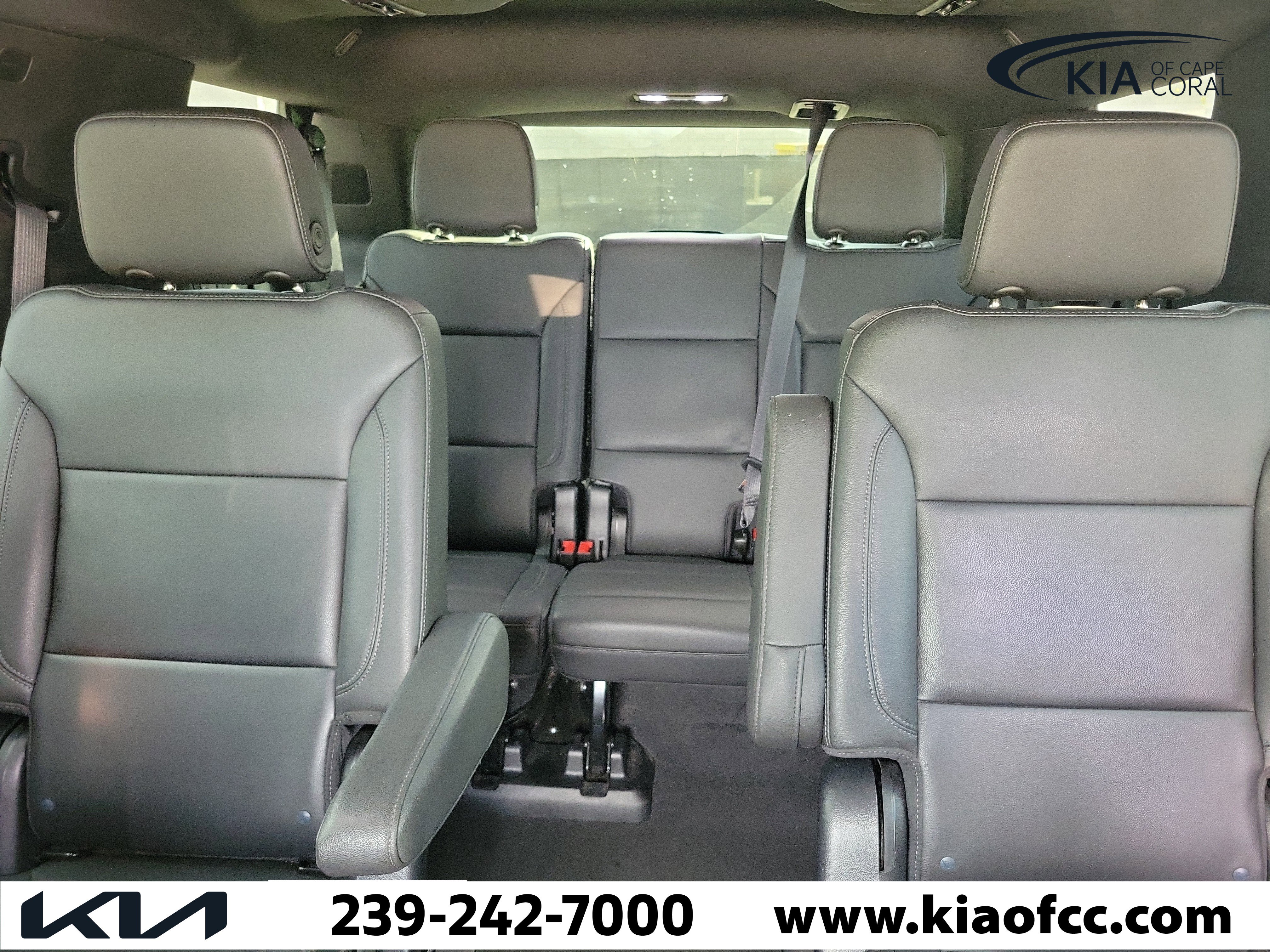 Used 2022 Chevrolet Tahoe Z71 image 17
