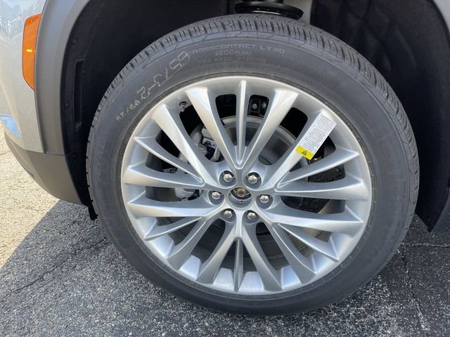 New 2026 Chevrolet Traverse LT w/ Driver Confidence Package AWD/4WD image 10