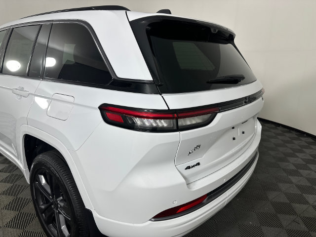 New 2027 Jeep Grand Cherokee Limited AWD/4WD image 33