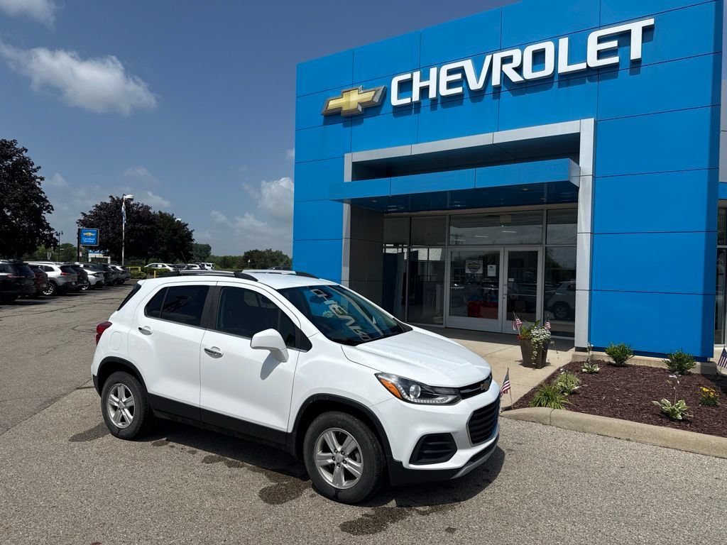 Used 2020 Chevrolet Trax LT w/ LT Convenience Package AWD/4WD video 1