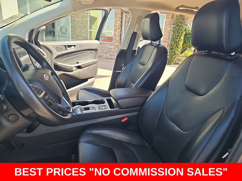 Used 2022 Ford Edge Titanium w/ Equipment Group 301A AWD/4WD image 15