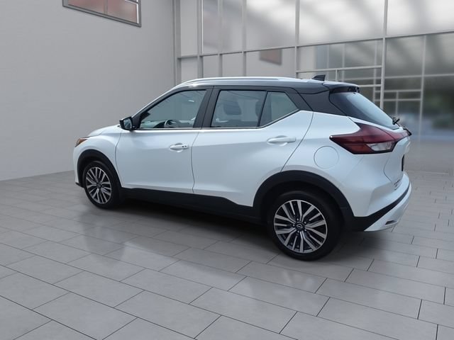 Certified 2023 Nissan Kicks SV FWD image 6