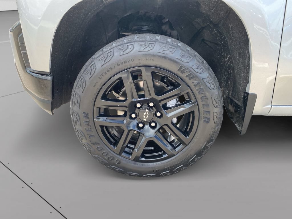 Used 2021 Chevrolet Silverado 1500 Custom Trail Boss w/ Safety Confidence Package AWD/4WD image 26