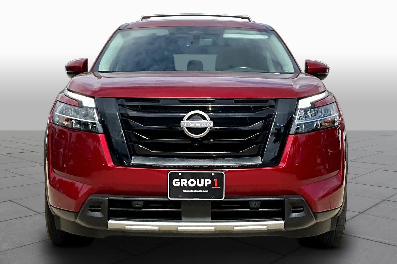 Certified 2024 Nissan Pathfinder SL w/ SL Premium Package image 4