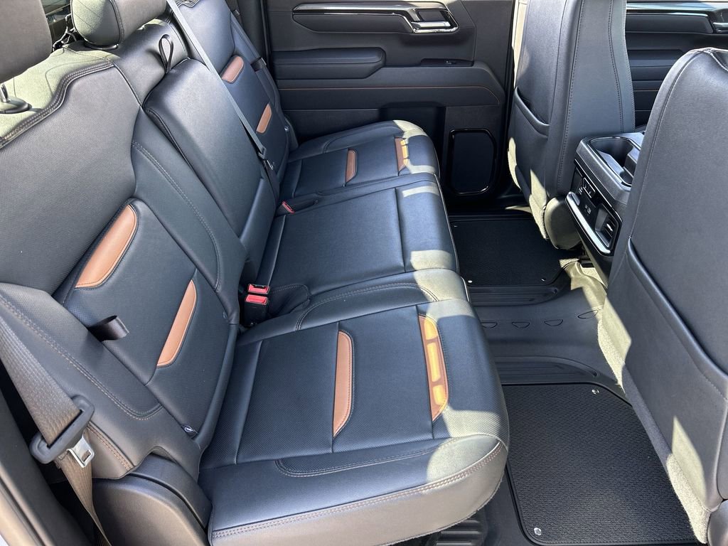 Used 2025 GMC Sierra 1500 AT4 image 26