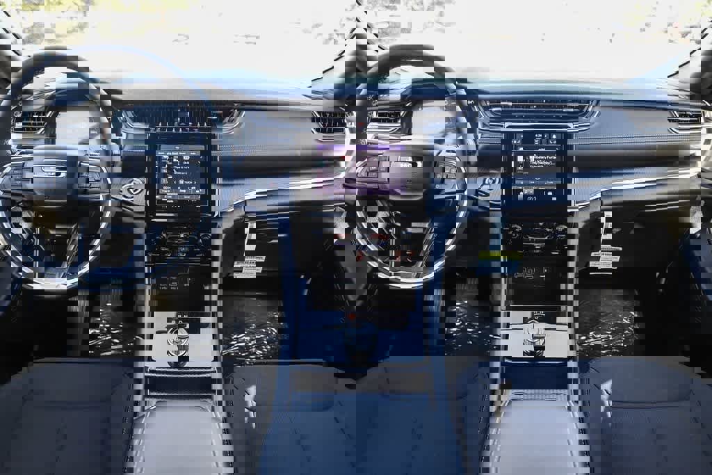 New 2024 Jeep Grand Cherokee Laredo X w/ Luxury Tech Group I image 12