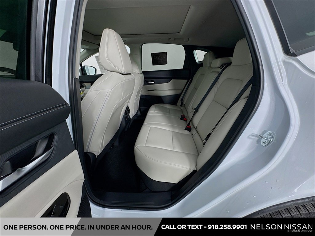 New 2025 Nissan Murano SL image 26