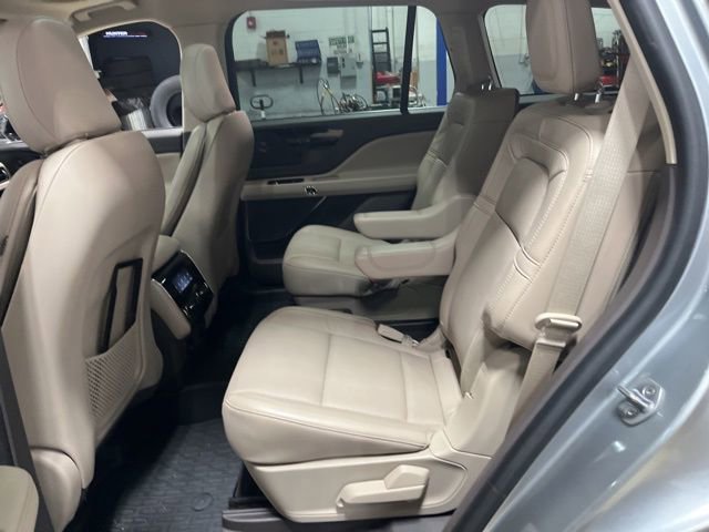 Used 2023 Lincoln Aviator Reserve w/ Elements Package Plus image 25