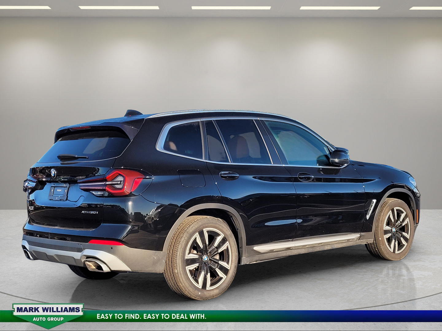 Used 2022 BMW X3 xDrive30i w/ Convenience Package AWD/4WD image 4