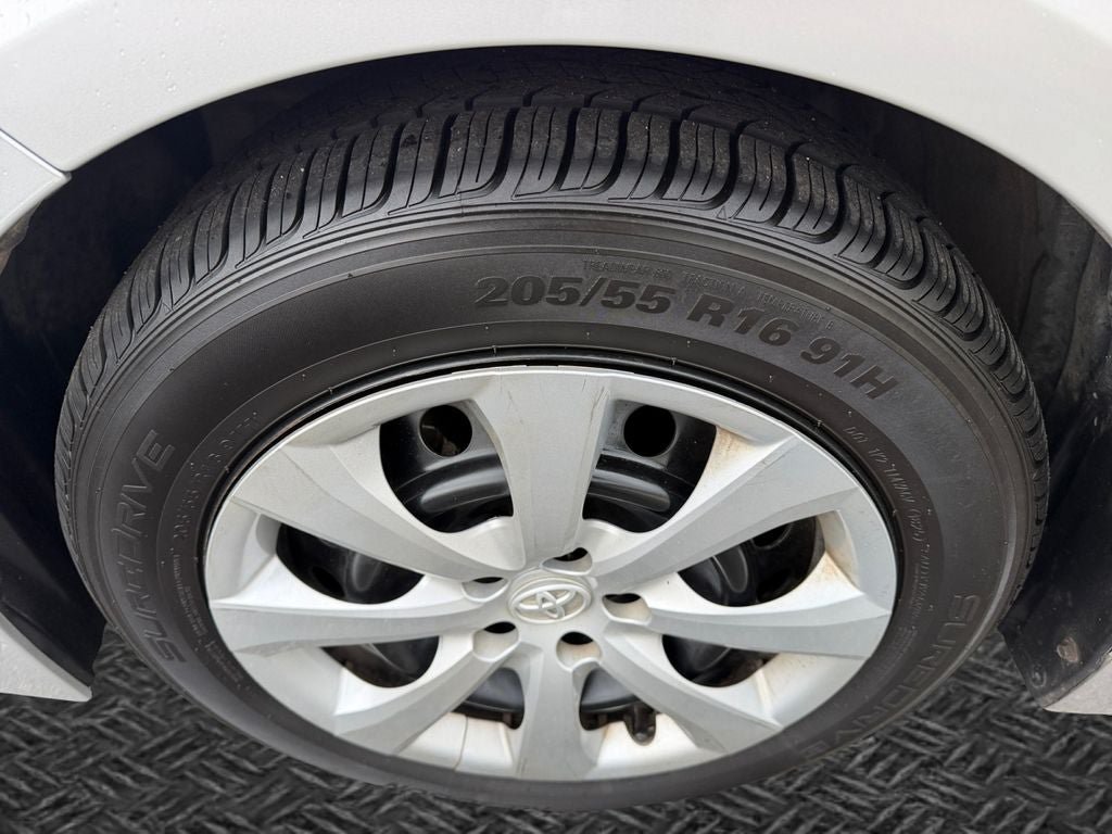 Certified 2024 Toyota Corolla LE FWD image 11