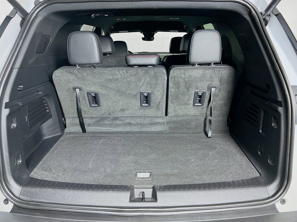Used 2024 Chevrolet Traverse Z71 w/ Enhanced Driving Package image 26