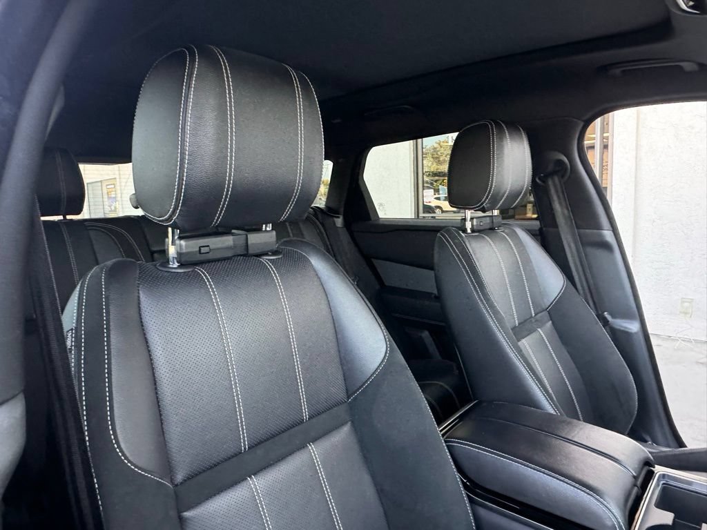 Used 2020 Land Rover Range Rover Velar R-Dynamic S AWD/4WD image 24