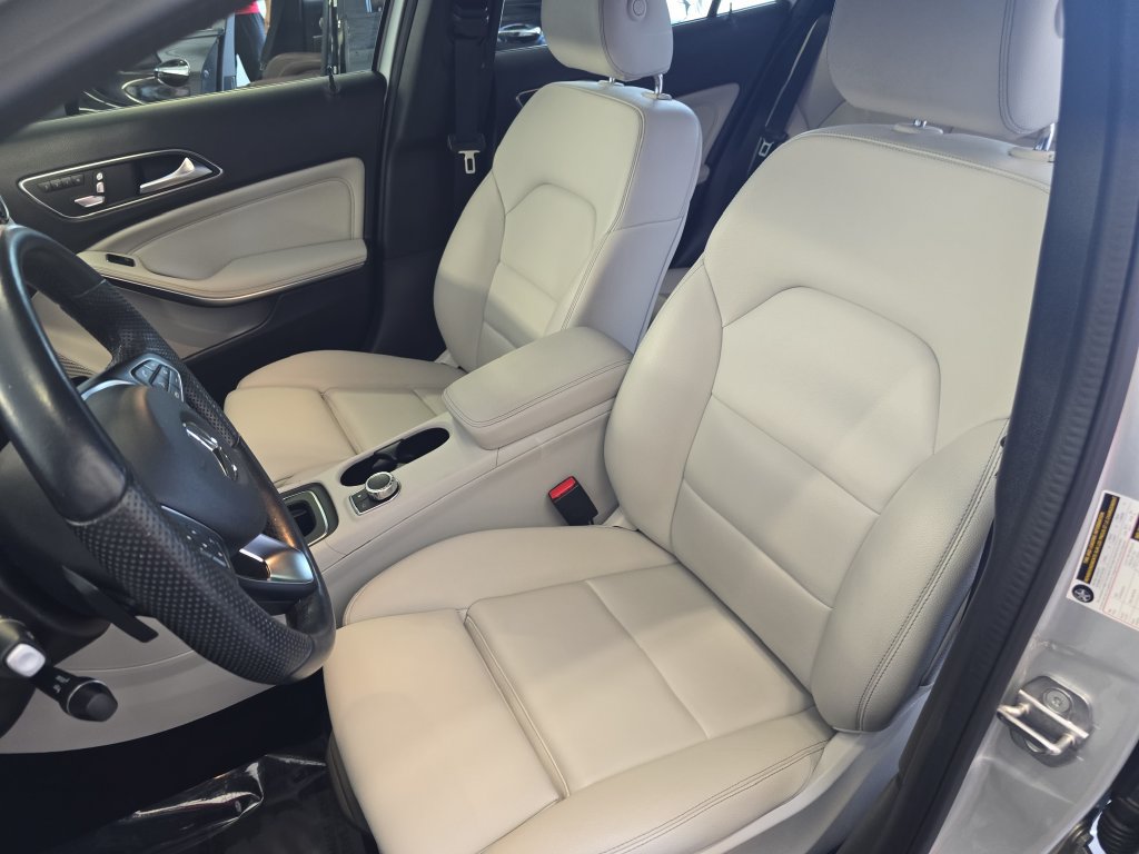 Used 2019 Mercedes-Benz GLA 250 image 16