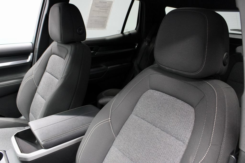 Used 2025 GMC Terrain Elevation AWD/4WD image 26