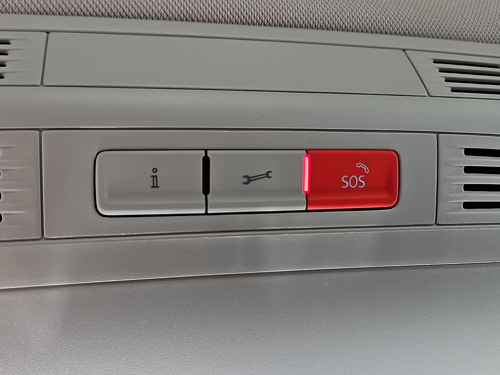 New 2026 Volkswagen Taos S image 21