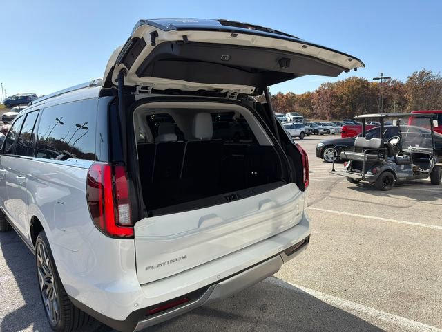 Used 2025 Ford Expedition Max Platinum w/ Platinum Ultimate Package image 15