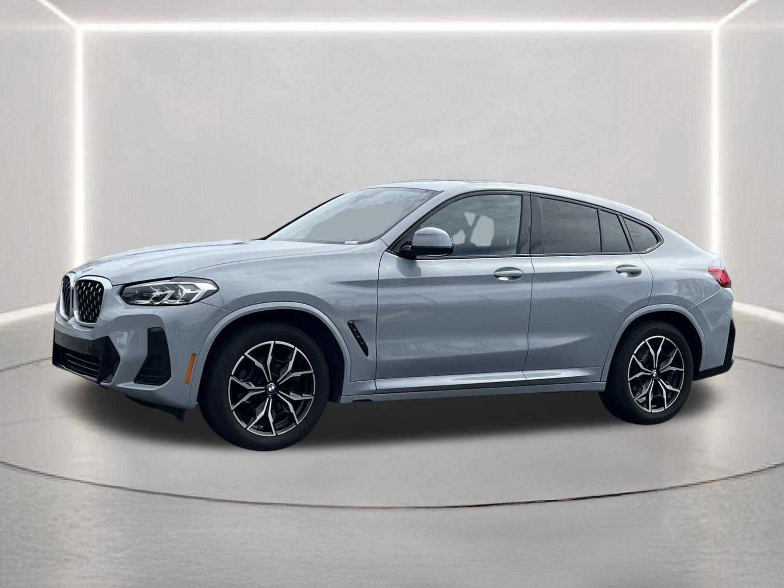 Used 2025 BMW X4 xDrive30i image 24