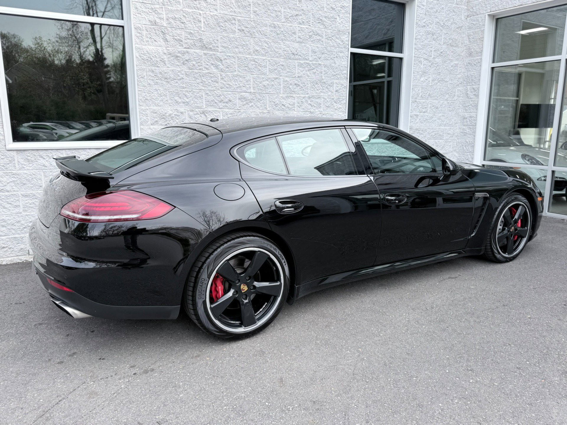 Used 2014 Porsche Panamera AWD/4WD image 31
