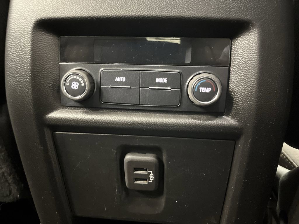 Used 2019 Chevrolet Traverse LT w/ LPO, Floor Liner Package image 33