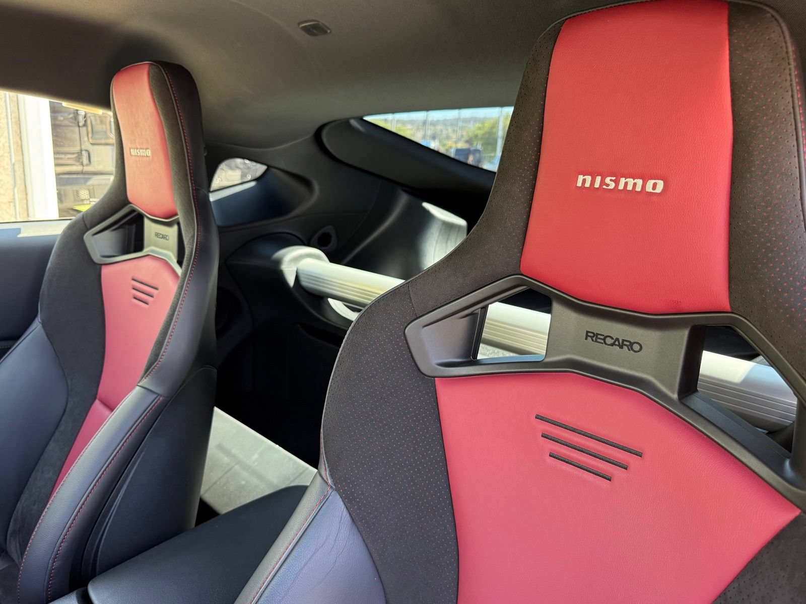Used 2024 Nissan Z NISMO w/ Floor Mat Package RWD image 23