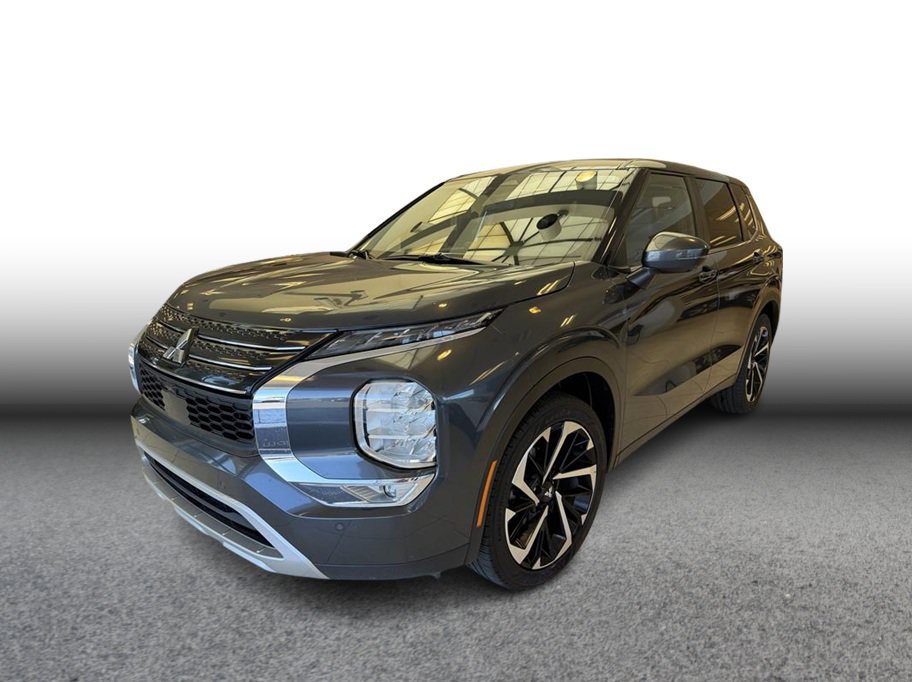 Used 2024 Mitsubishi Outlander FWD