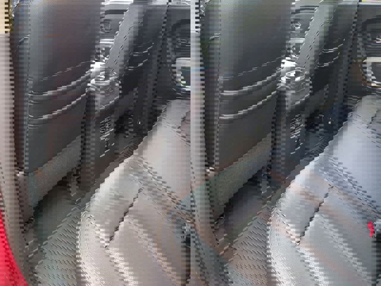 Used 2018 Nissan Titan SL image 19