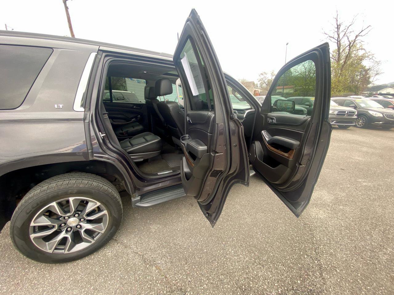 Used 2018 Chevrolet Tahoe LT AWD/4WD image 12