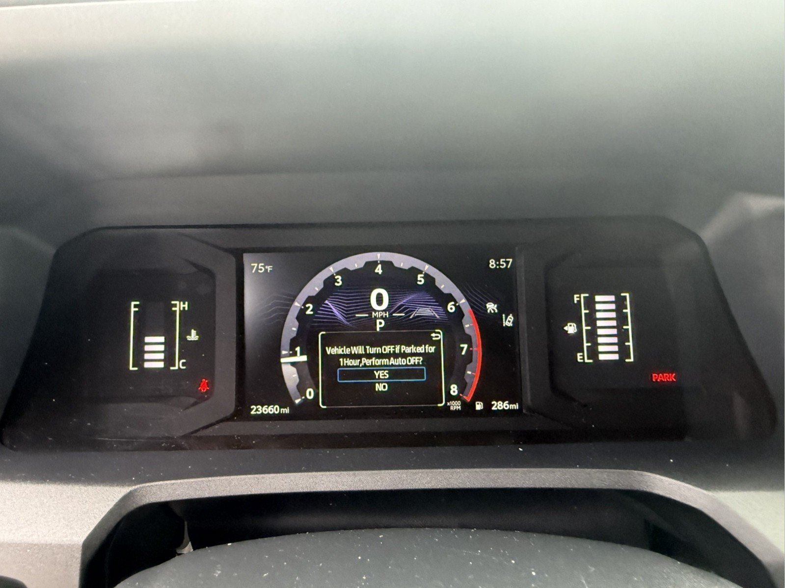 Used 2025 Toyota 4Runner SR5 AWD/4WD image 18