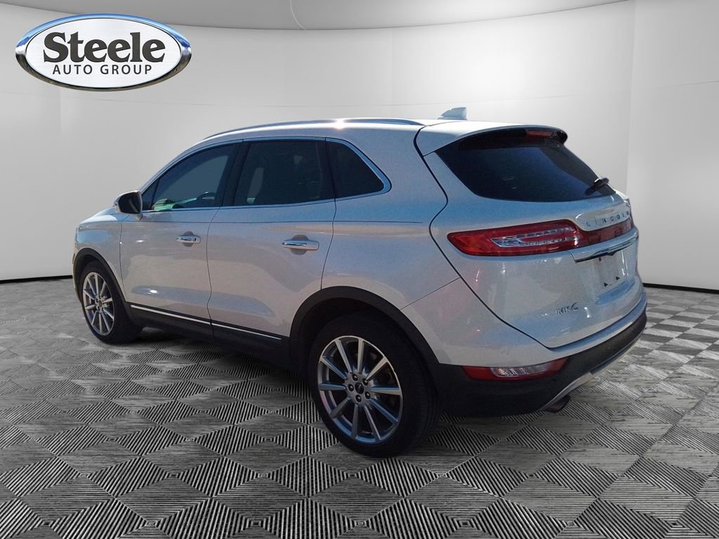 Used 2019 Lincoln MKC Reserve w/ MKC Climate Package image 3