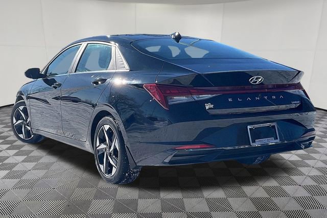 Certified 2023 Hyundai Elantra Limited image 12